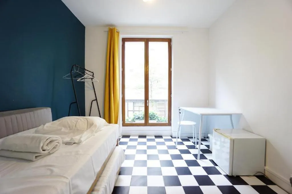 Apartment Kiez Hostel Paris Frankreich