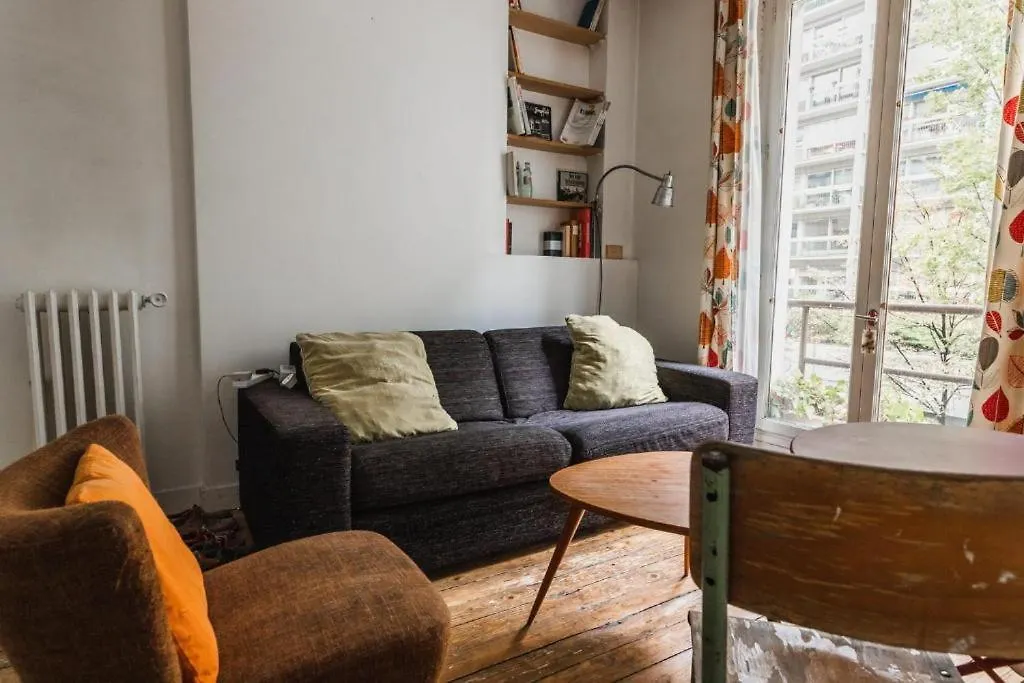 פריז Kiez Hostel 0*,
